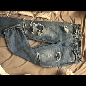 Ripped boyfriend Jeans, good condition